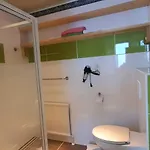 Apartman Am Bauernhof Mit Balkon Und Parkplatz, Aufenthaltsraum Mit Spielmoeglichkeiten, Erholung- Inmitten Der Natur, 6 Fahrminuten Zur Alpentherme Gastein Und Zur Schlossalmbahn Bad Hofgastein