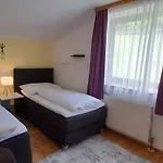 Am Bauernhof Mit Balkon Und Parkplatz, Aufenthaltsraum Mit Spielmoeglichkeiten, Erholung- Inmitten Der Natur, 6 Fahrminuten Zur Alpentherme Gastein Und Zur Schlossalmbahn * באד הופגסטין