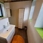 Am Bauernhof Mit Balkon Und Parkplatz, Aufenthaltsraum Mit Spielmoeglichkeiten, Erholung- Inmitten Der Natur, 6 Fahrminuten Zur Alpentherme Gastein Und Zur Schlossalmbahn * באד הופגסטין