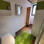 Am Bauernhof Mit Balkon Und Parkplatz, Aufenthaltsraum Mit Spielmoeglichkeiten, Erholung- Inmitten Der Natur, 6 Fahrminuten Zur Alpentherme Gastein Und Zur Schlossalmbahn Apartman *