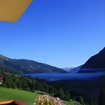 דירה Am Bauernhof Mit Balkon Und Parkplatz, Aufenthaltsraum Mit Spielmoeglichkeiten, Erholung- Inmitten Der Natur, 6 Fahrminuten Zur Alpentherme Gastein Und Zur Schlossalmbahn *
