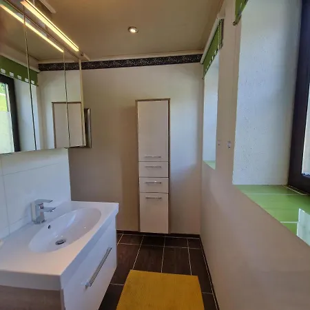 Ferienwohnung Mit Balkon Und Parkplatz, Erholung- Inmitten Der Natur, 6 Fahrminuten Zur Alpentherme Gastein Und Zur Schlossalmbahn * Bad Hofgastein