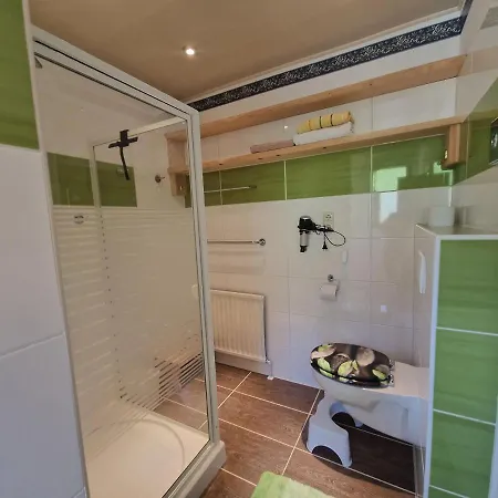 Urlaub Am Krausberghof, Apartment Mit Balkon Und Parkplatz, Inmitten Der Natur, Sauna Und Infrarotkabine, Kostenfreie Kaffeekapseln, 6 Fahrminuten Zur Alpentherme Gastein Und Zur Schlossalmbahn, Spielplatz *