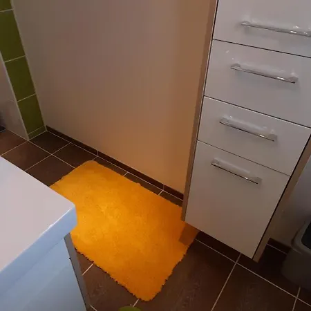 Urlaub Am Krausberghof, Apartment Mit Balkon Und Parkplatz, Inmitten Der Natur, Sauna Und Infrarotkabine, Kostenfreie Kaffeekapseln, 6 Fahrminuten Zur Alpentherme Gastein Und Zur Schlossalmbahn, Spielplatz Apartment