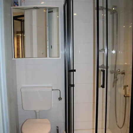 Appartamento Ferienwohnung Mit Balkon Und Parkplatz, Erholung- Inmitten Der Natur, 6 Fahrminuten Zur Alpentherme Gastein Und Zur Schlossalmbahn *