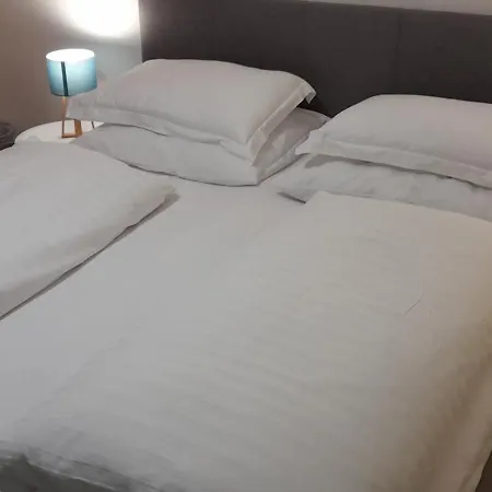 Apartment Urlaub Am Krausberghof, Apartment Mit Balkon Und Parkplatz, Inmitten Der Natur, Sauna Und Infrarotkabine, Kostenfreie Kaffeekapseln, 6 Fahrminuten Zur Alpentherme Gastein Und Zur Schlossalmbahn, Spielplatz *