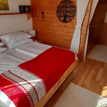 Urlaub Am Krausberghof, Apartment Mit Balkon Und Parkplatz, Inmitten Der Natur, Sauna Und Infrarotkabine, Kostenfreie Kaffeekapseln, 6 Fahrminuten Zur Alpentherme Gastein Und Zur Schlossalmbahn, Spielplatz Apartment Bad Hofgastein
