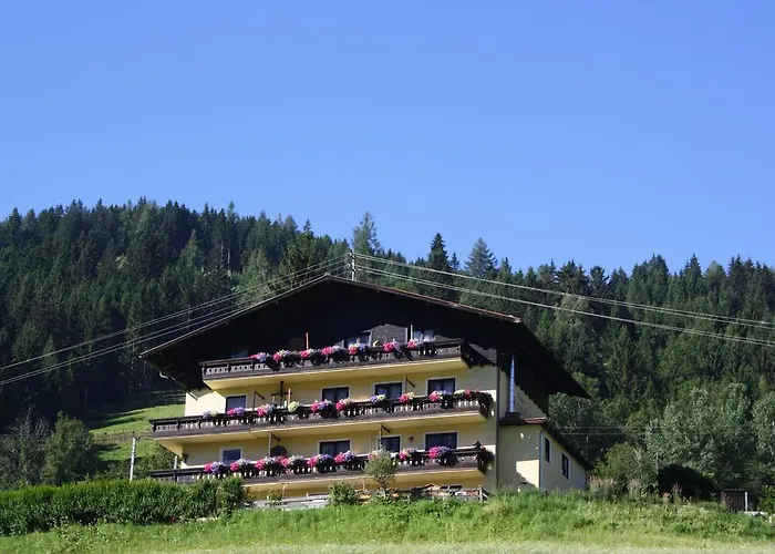 アパート Am Bauernhof Mit Balkon Und Parkplatz, Aufenthaltsraum Mit Spielmoeglichkeiten, Erholung- Inmitten Der Natur, 6 Fahrminuten Zur Alpentherme Gastein Und Zur Schlossalmbahn