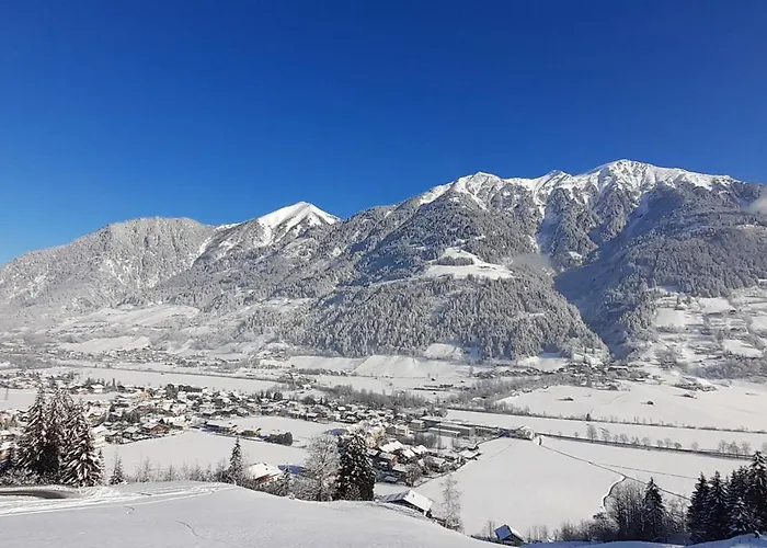 アパート Am Bauernhof Mit Balkon Und Parkplatz, Aufenthaltsraum Mit Spielmoeglichkeiten, Erholung- Inmitten Der Natur, 6 Fahrminuten Zur Alpentherme Gastein Und Zur Schlossalmbahn バート・ホーフガシュタイン