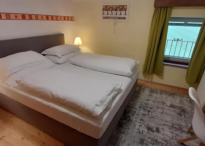 Am Bauernhof Mit Balkon Und Parkplatz, Aufenthaltsraum Mit Spielmoeglichkeiten, Erholung- Inmitten Der Natur, 6 Fahrminuten Zur Alpentherme Gastein Und Zur Schlossalmbahn アパート バート・ホーフガシュタイン