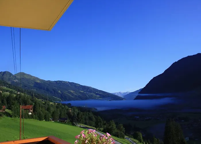 アパート Am Bauernhof Mit Balkon Und Parkplatz, Aufenthaltsraum Mit Spielmoeglichkeiten, Erholung- Inmitten Der Natur, 6 Fahrminuten Zur Alpentherme Gastein Und Zur Schlossalmbahn *